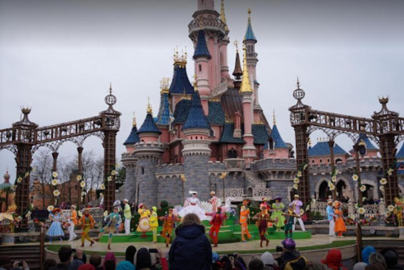 Disney 3 Mn, 14 People , 4 Bedrooms, 2 Parkings Prives Chessy  Esterno foto